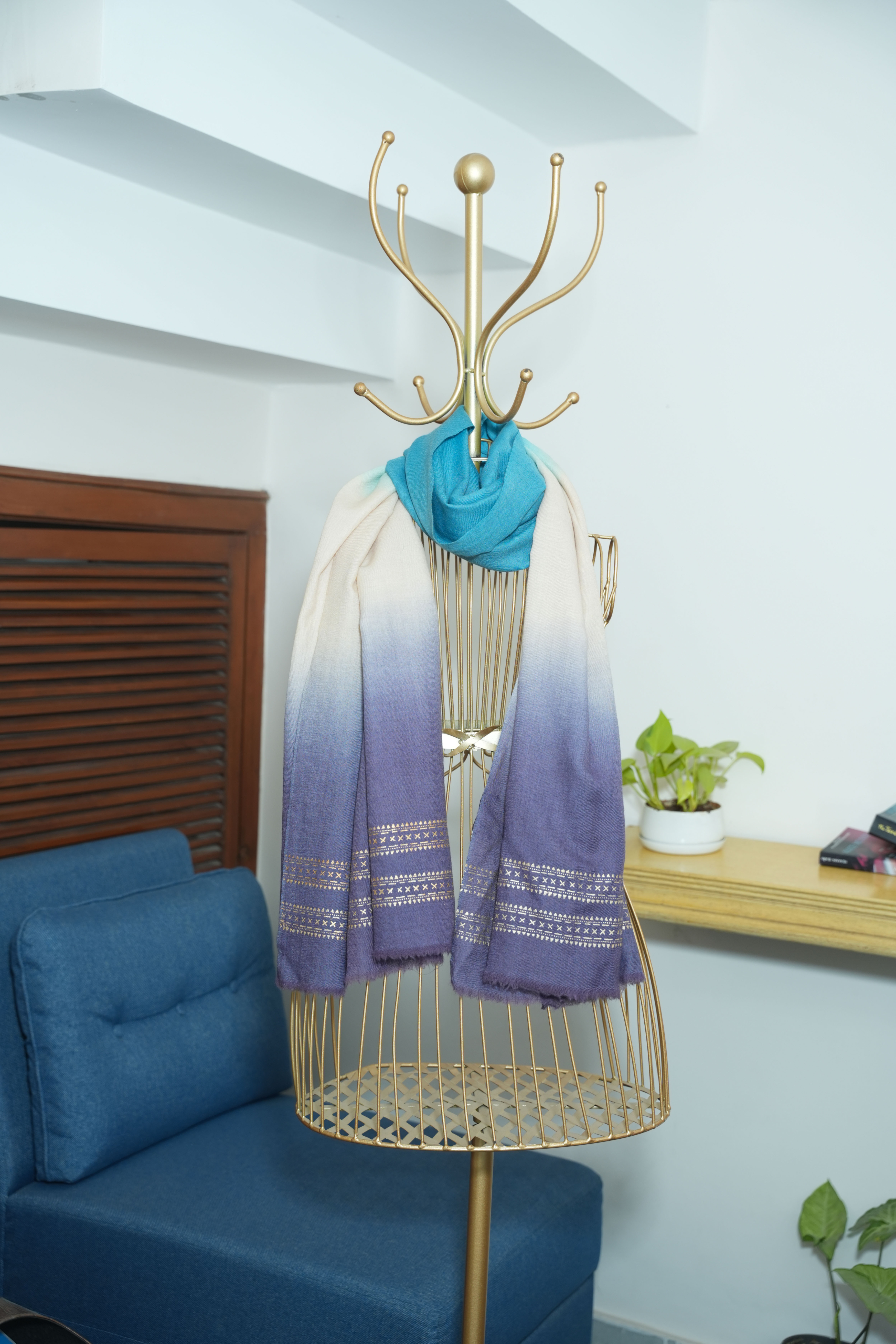 Ombre (Lilac & Sky Blue) Fine Wool Chandi Scarf