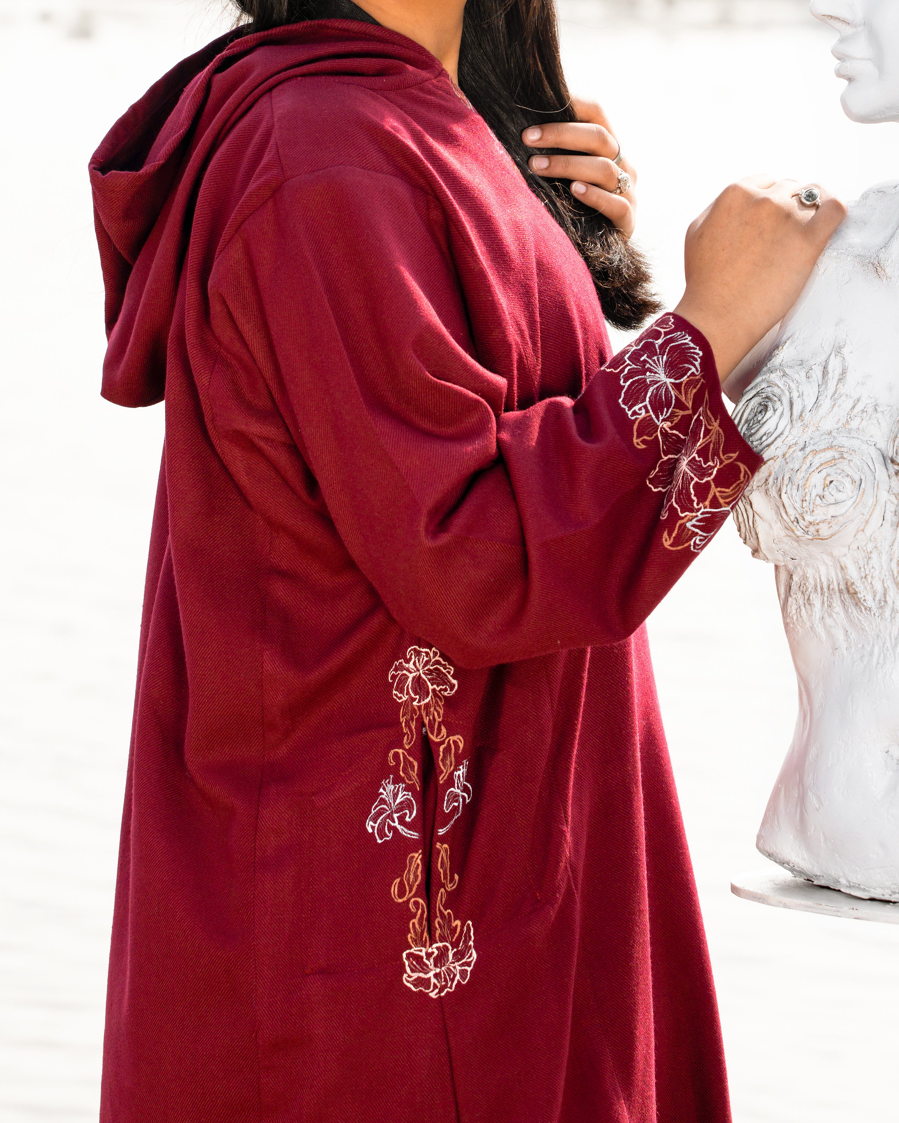 Cinnamon Bloom Hooded Handpainted Phiran