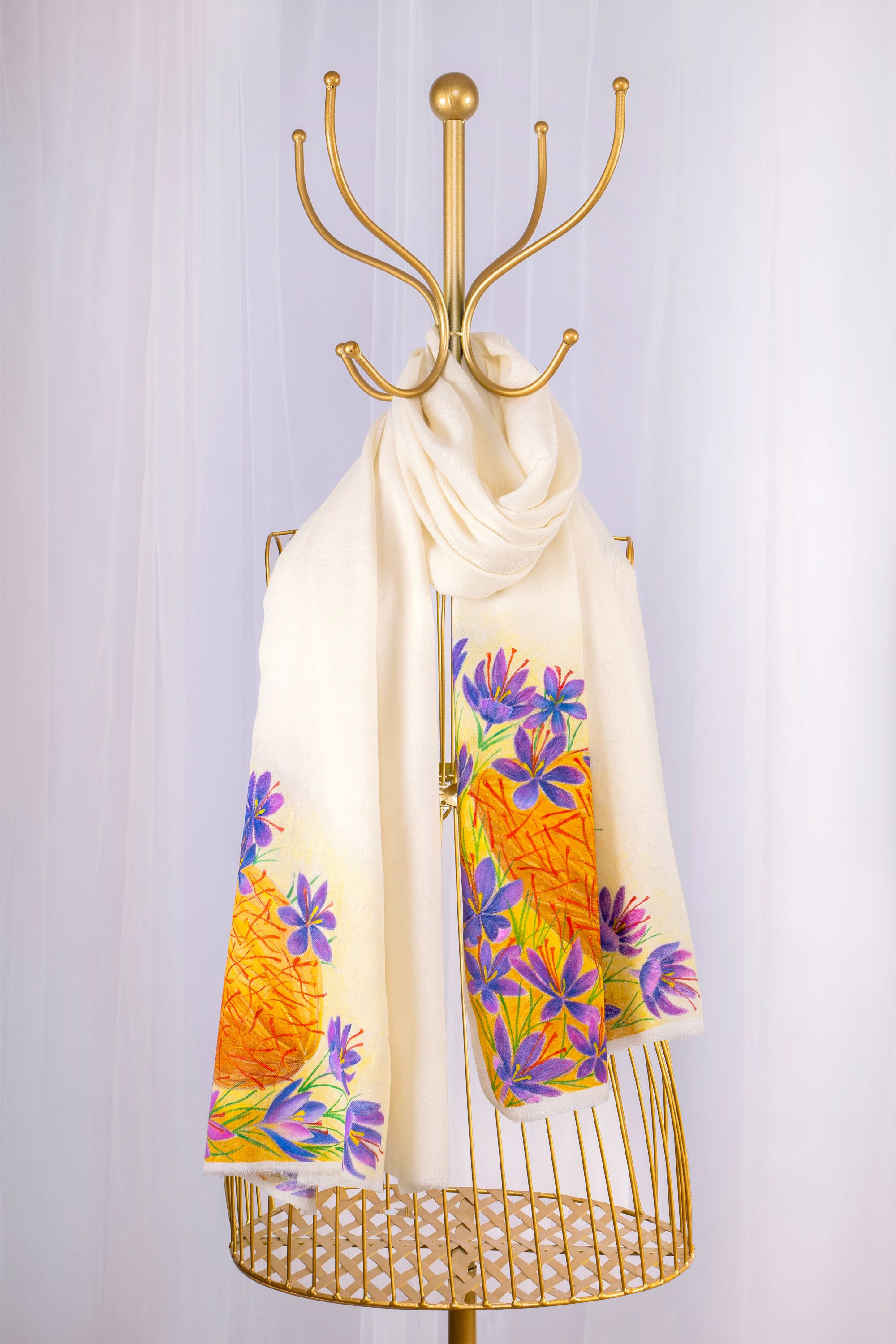 White Fine Wool Embroidered Scarf - Kesari Bageecha (Love Jammu & Kashmir)