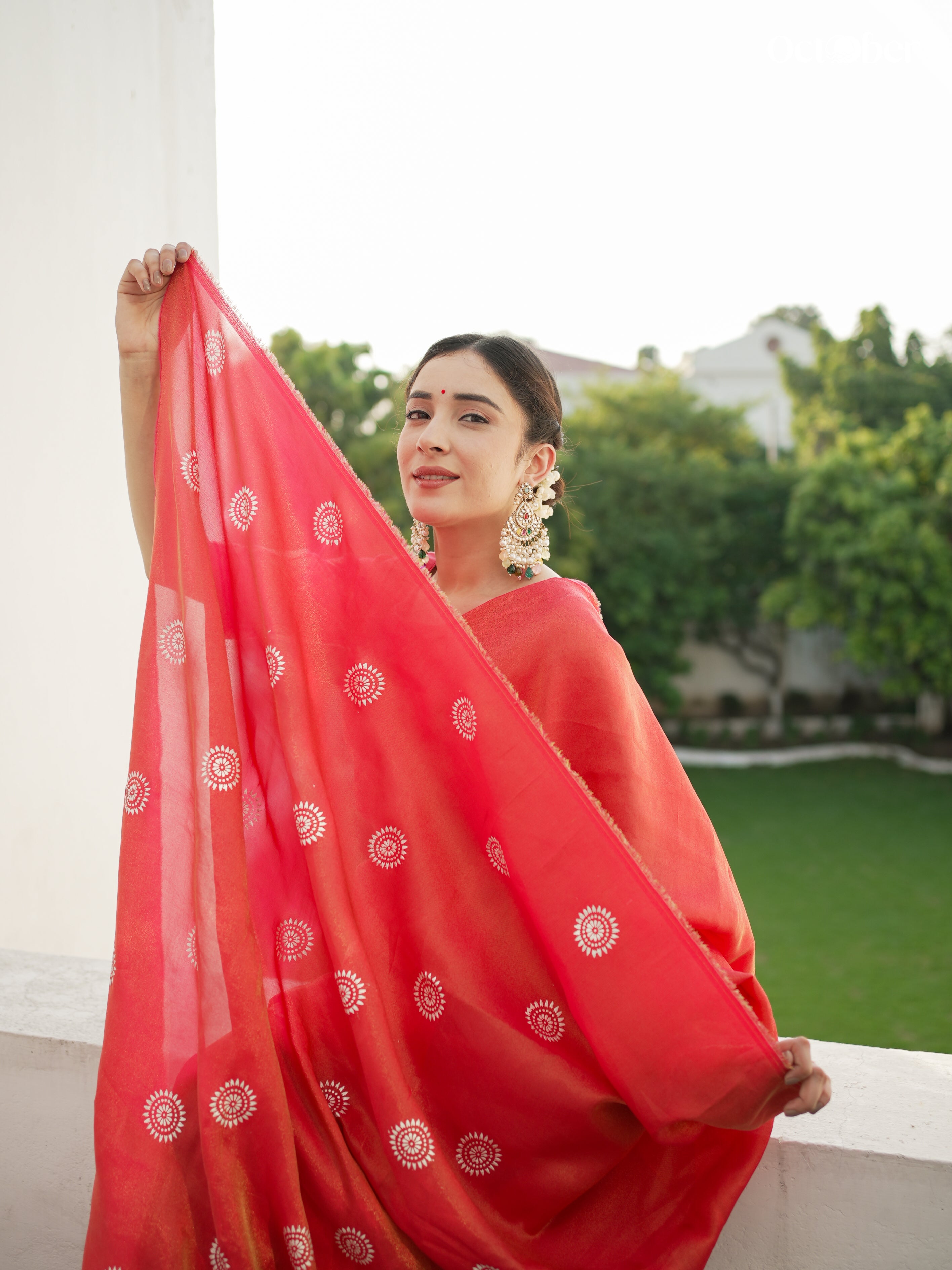 Chandi Ki Saree - Magenta Silver Palla Boota Silk Saree (Silver Saree)