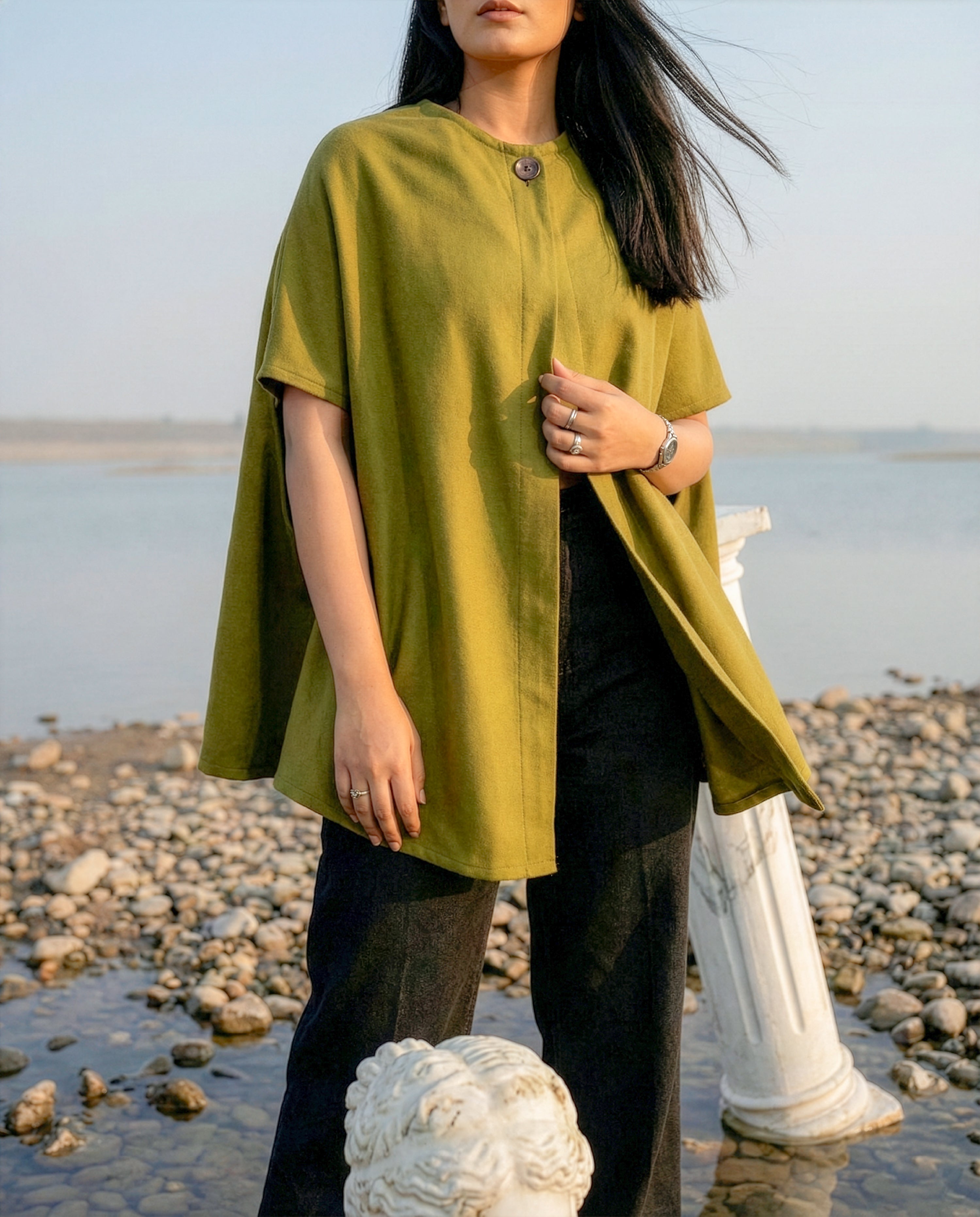 Moss Ease Minimal Cape