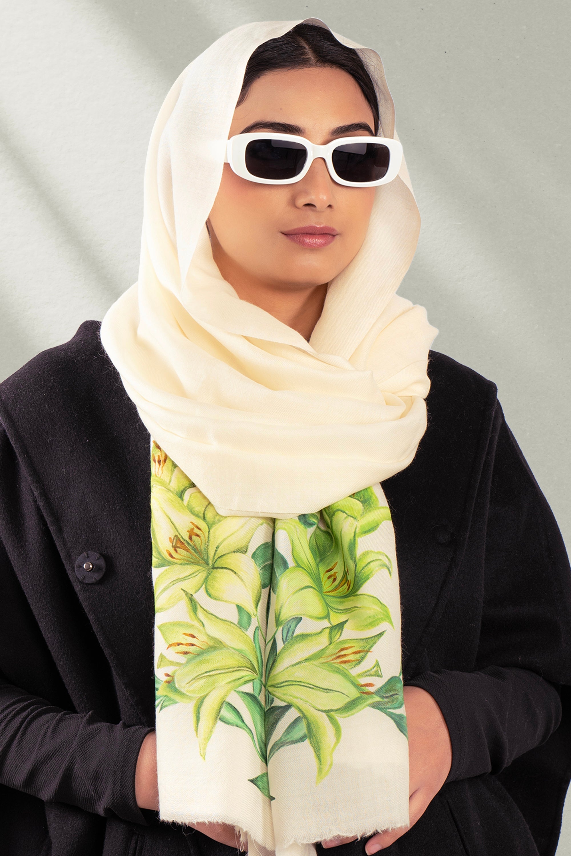 White Fine Wool Hand-Painted Scarf - Lilies and more (We Got You Flowers)