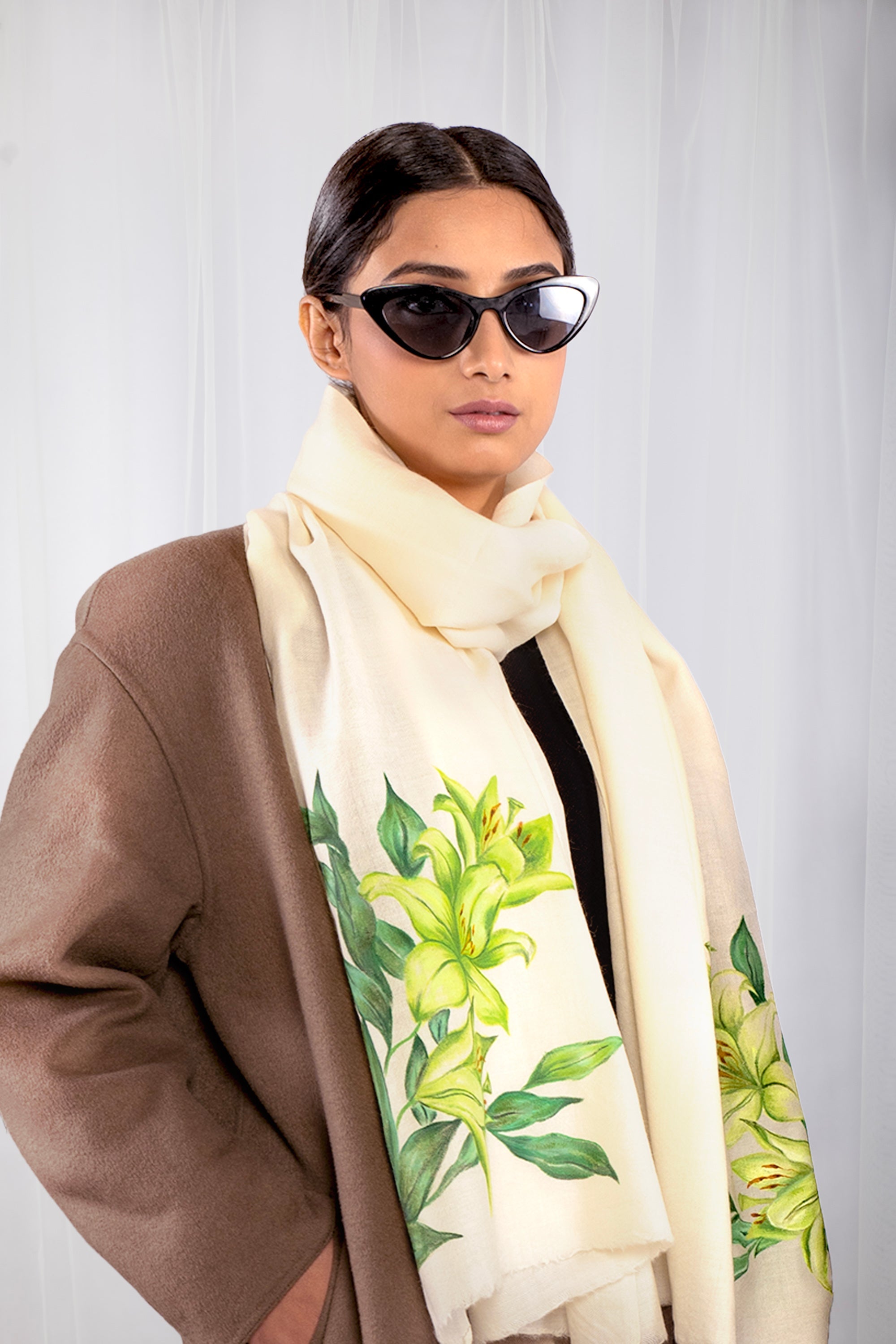 White Fine Wool Hand-Painted Scarf - Lilies and more (We Got You Flowers)