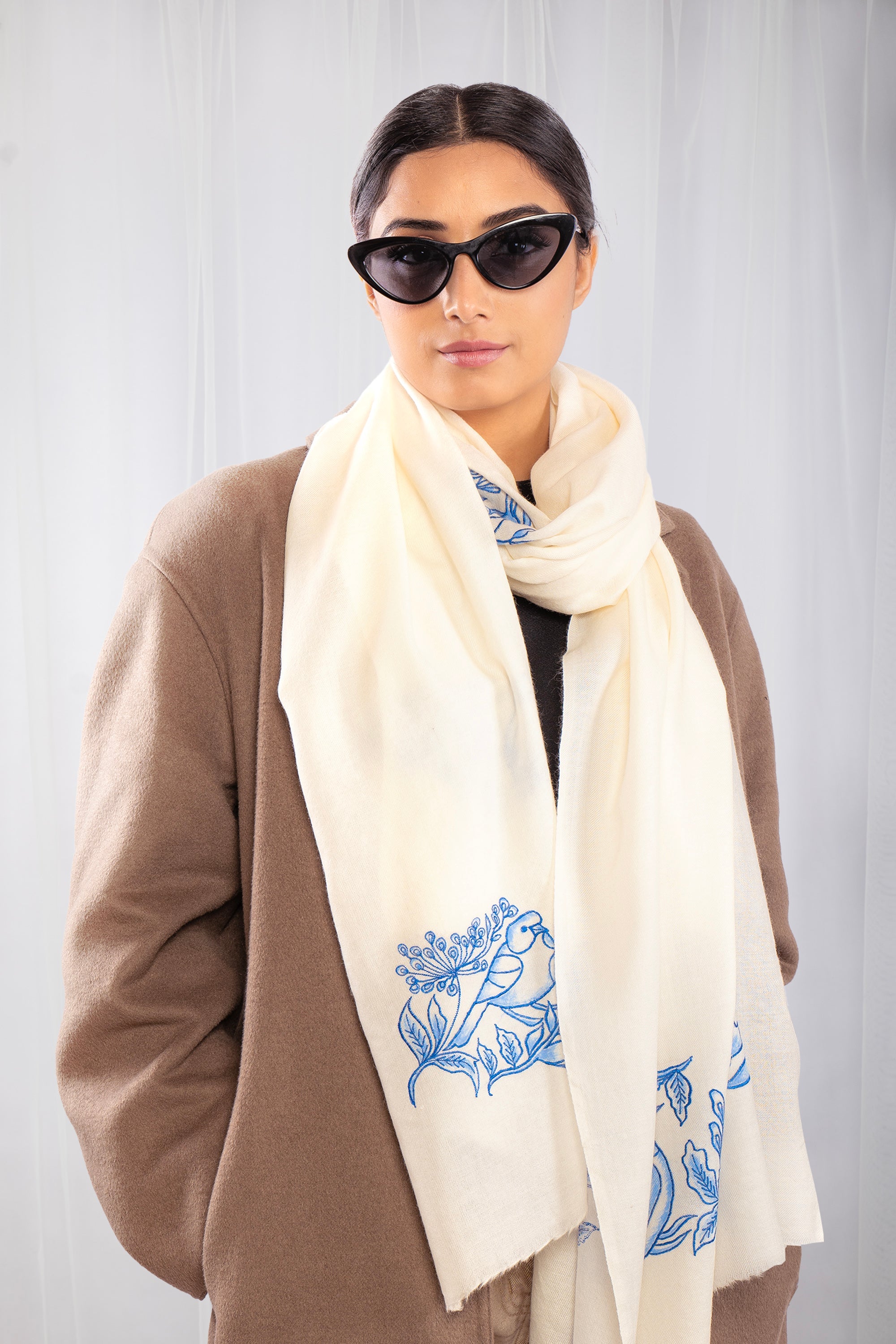 White Fine Wool Hand-Painted Embroidered Scarf - Birds on the Nest (Into Their Den)