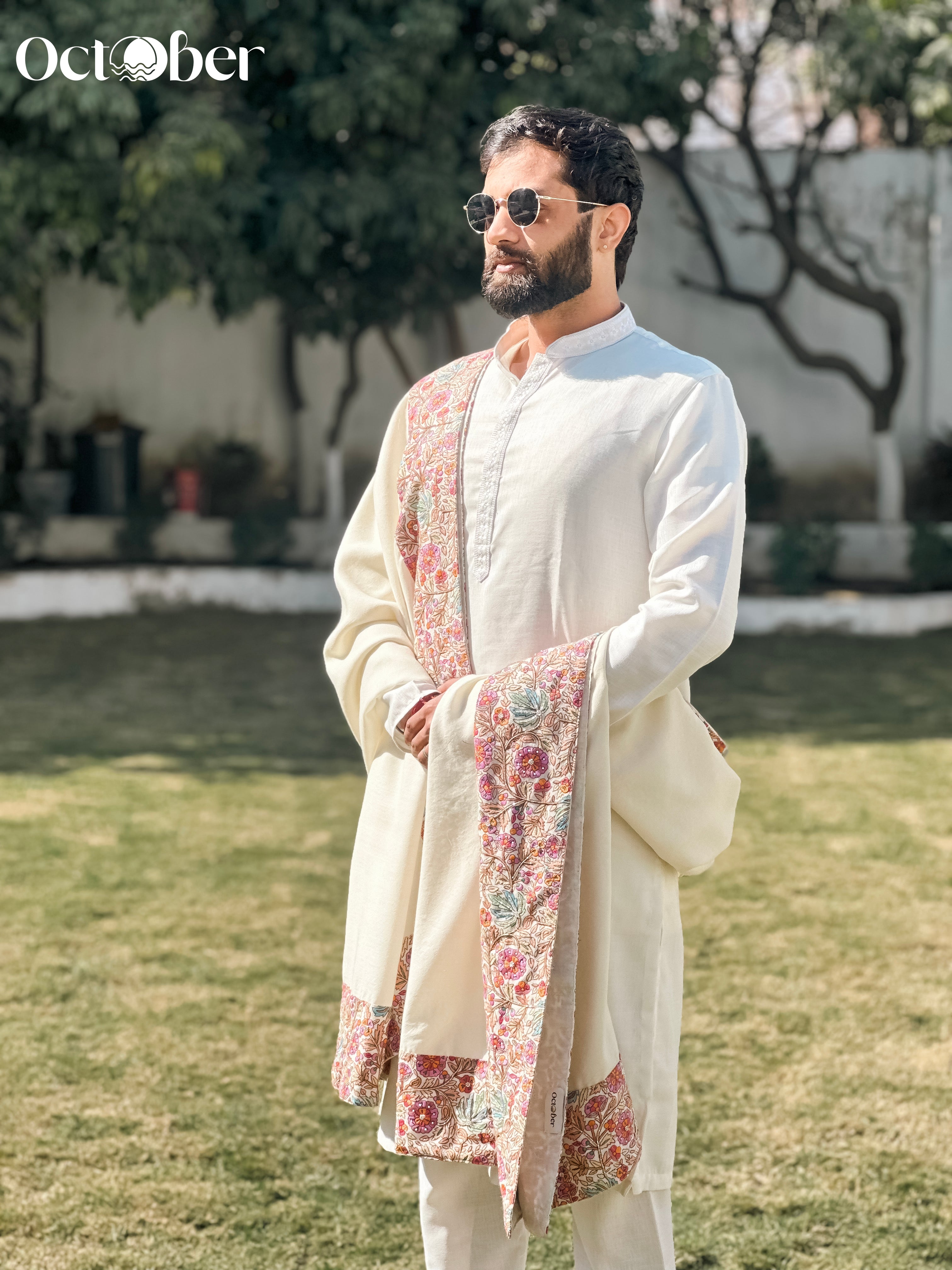 White Fine Wool Embroidered Men's Shawl (October Wedding)